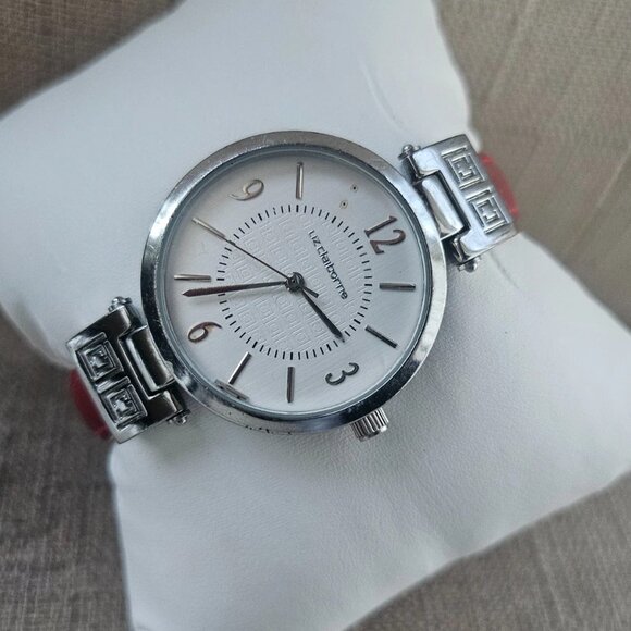 Liz Claiborne Women Wristwatch Analog Quartz Red patent Leather Strap Watch - Picture 2 of 10